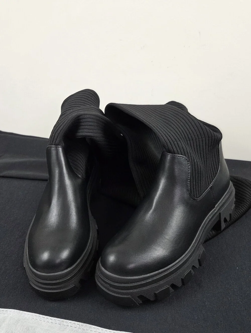 Dream Pairs Over The Knee Platform Boots Womens Size 8.5 Black Leather 21